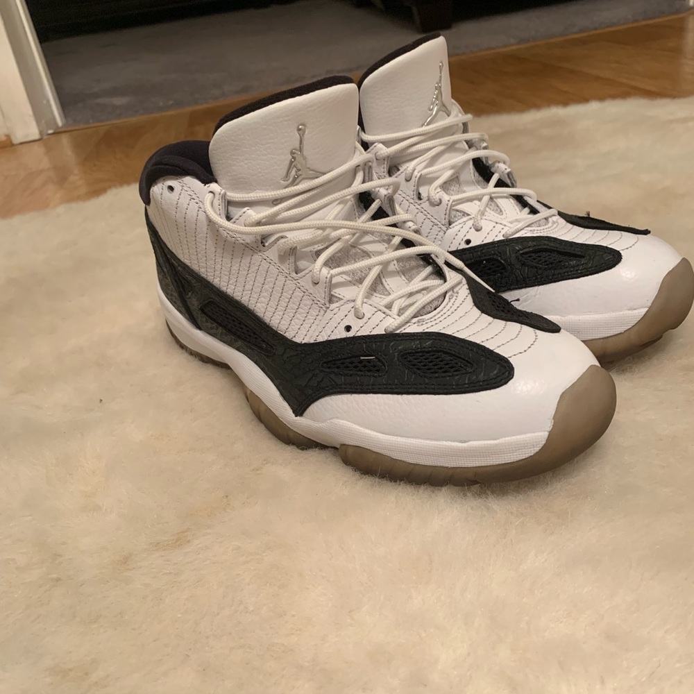 Jordan 11